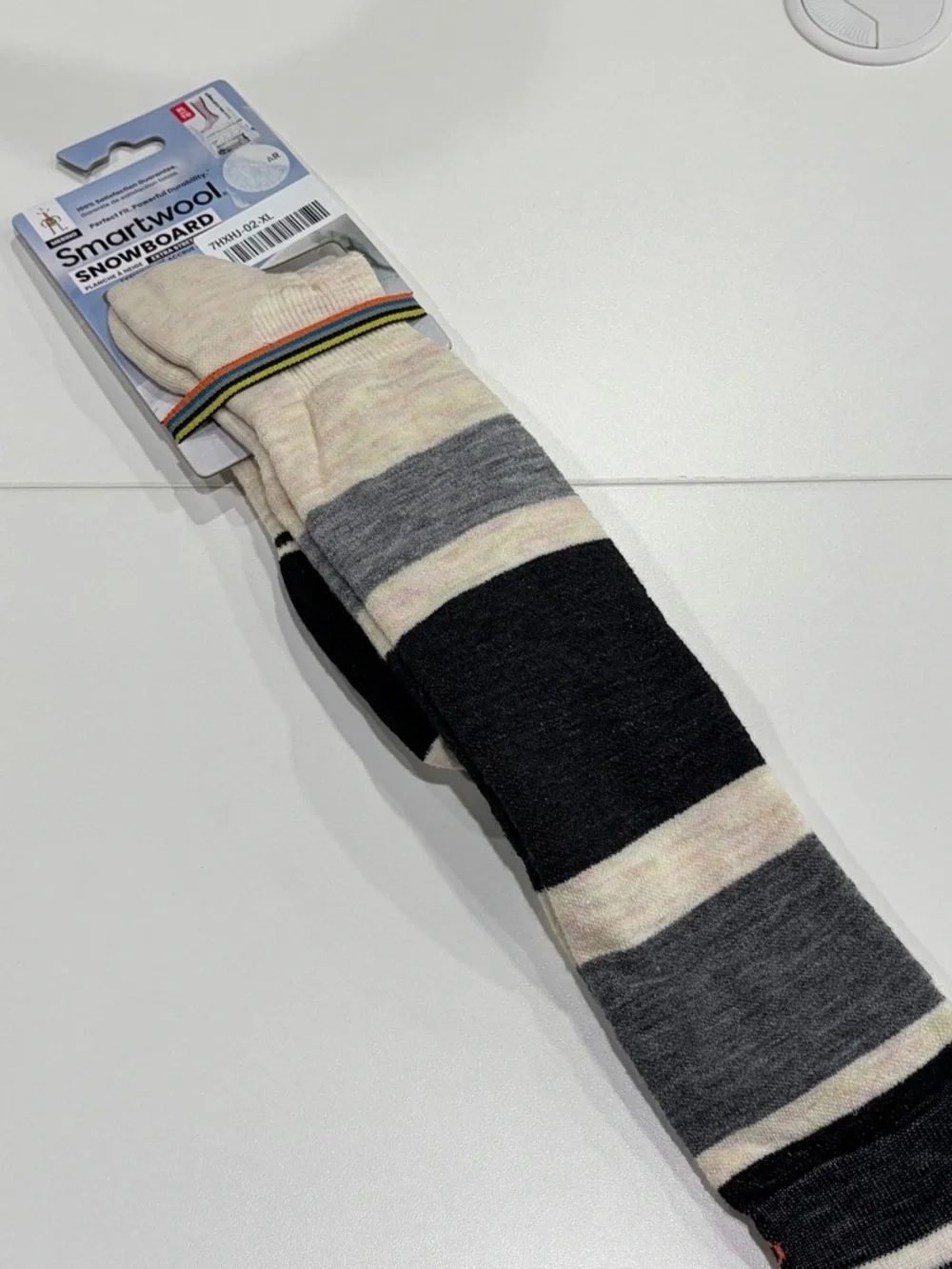 Smartwool Women's Large Snowboard OTC Socks Targeted Cushion Grey Black NWT